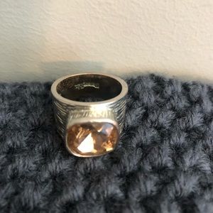 Beautiful ring!